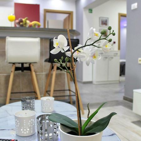 Apartment Marino Makarska Esterno foto