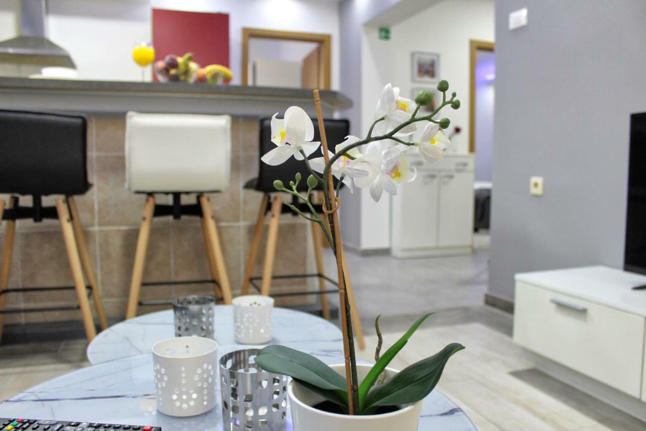 Apartment Marino Makarska Esterno foto